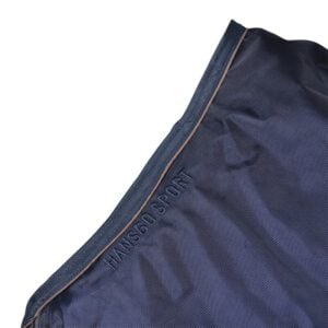 Bildskydd Baltstrog Nordsjö Sport karaktäristisk detalj och material.