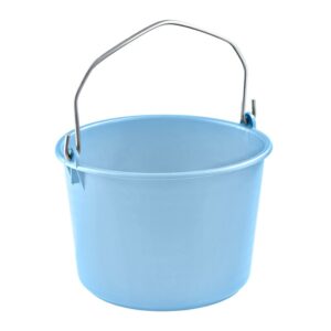 Blå plastspade från märket Merax, övertransporterad plast.